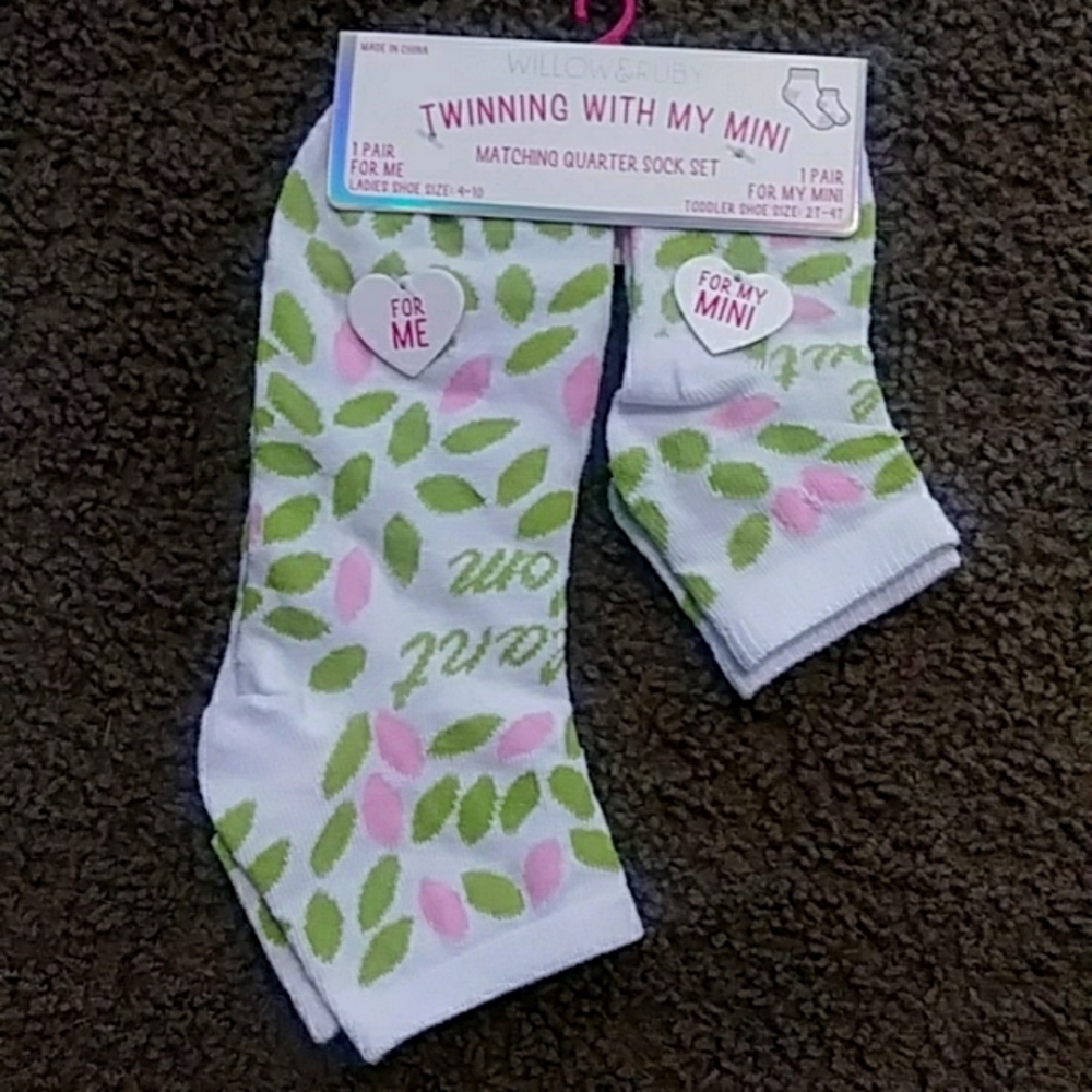 Willow & Ruby Sock Set 1 Adult 1 Child